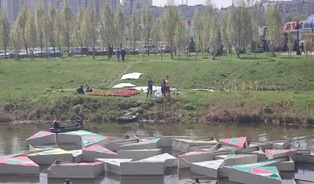 Скандальный «Калейдоскоп» с пингвином на Везёлке в Белгороде начали разбирать