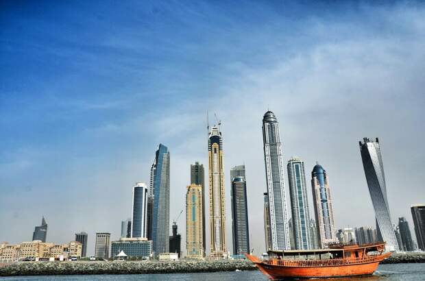 Азиатские инвесторы сворачивают бизнес в Дубае на фоне эскалации конфликта с Ираном