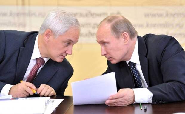 "Очевидно, что политическая реформа в России неизбежна. Каким путём пойдёт Путин?" - Мнение