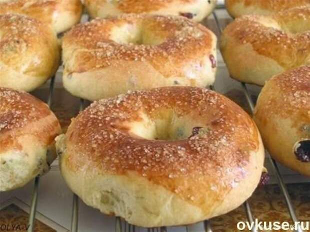 Пышные бублики к чаю или кофе