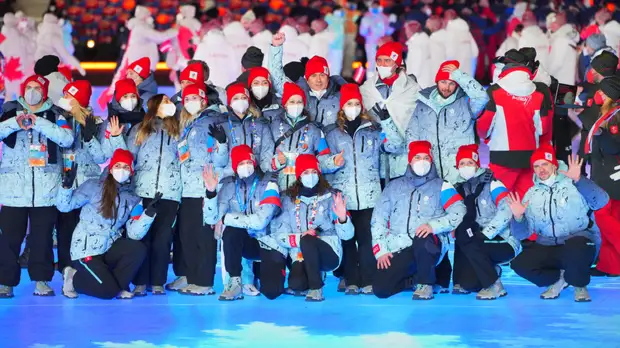 Олимпийская сборная России четыре часа в самолёте ожидала вылета из Пекина