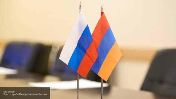 Посол Армении в России отметил важность военной базы в Гюмри Посол Армении в России отметил важность военной базы в Гюмри