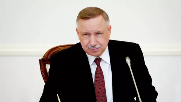 Беглов не исключил новых мер из-за роста числа случаев COVID-19 в Петербурге