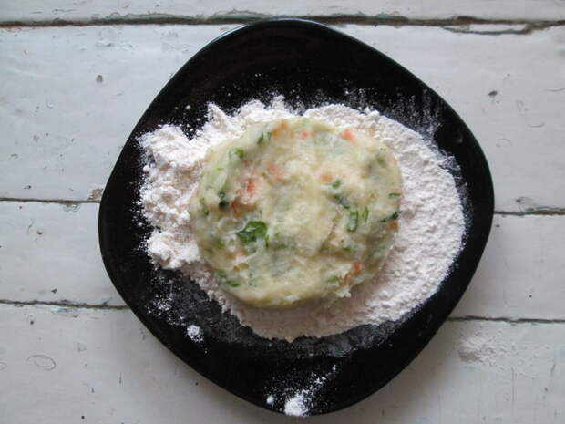 Мини-пирог из картофельных коржей - оригинальная и очень вкусная закуска