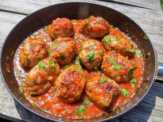 Ароматные фрикадельки в остром соусе (обед за 30 минут) Еда, Вкусно, Готовка, Рецепт, Видео рецепт, Длиннопост, Другая кухня, Фрикадельки, Соус, Видео