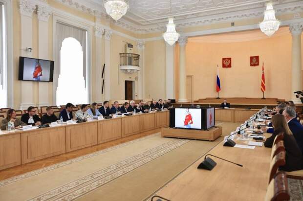 В регионе утвердили итоговый план мероприятий проекта «Смоленск – Молодёжная столица России-2026»