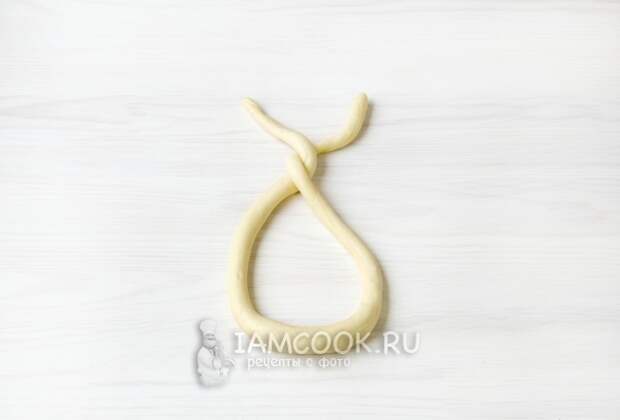 Перекрестили тесто