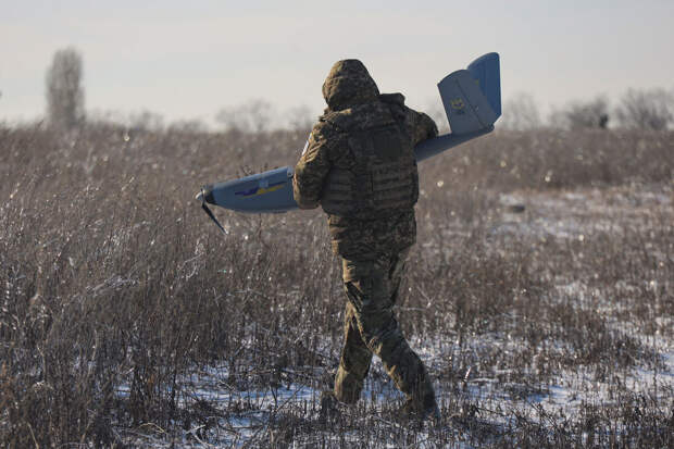 Эксперт Степанов: НАТО включило Украину в "военный шенген" для ударов по России