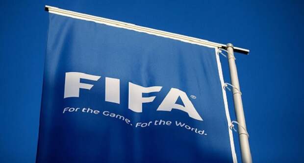 Футбол: ФИФА разрешила легионерам приостанавливать контракты с российскими клубами еще на год