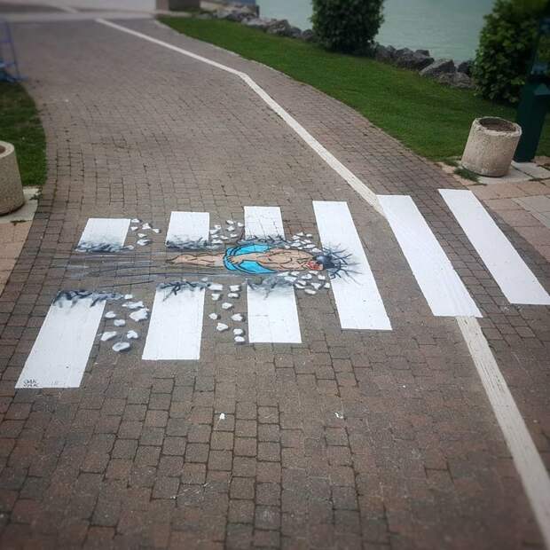 Французский художник использует самую популярную разметку, чтобы выразить свои творческие задумки зебра, оригинально, пешеходная дорожка, стрит-арт, фото, художник