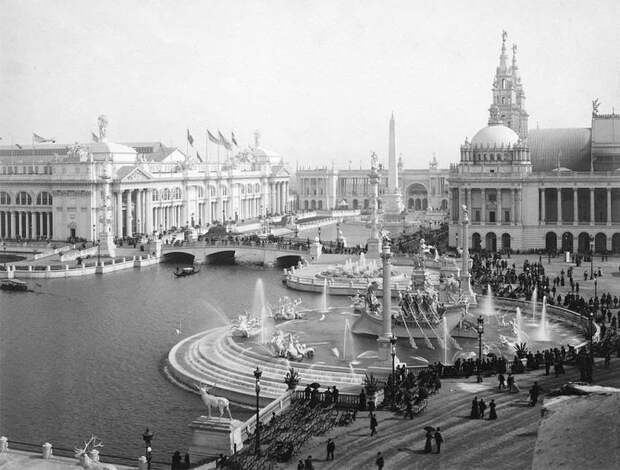 Кто скажет , что это не древнее классическое искусство , будет отвечать перед историей, как человек поставивший под сомнение вопросы визуального исполнения масштабного строительства античными архитекторами, мирового достояния планеты. Как хотите так и понимайте.
