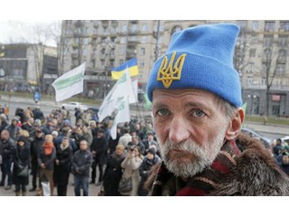 Украина: распад государства все ближе, глупость зашкаливает — эксперты