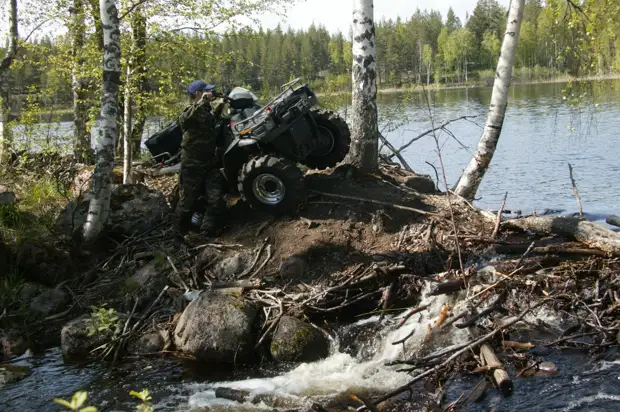 В Ивановской области водитель квадроцикла утонул в пруду