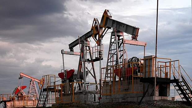 Россия нарастила нефтегазовые доходы в январе в 1,6 раза