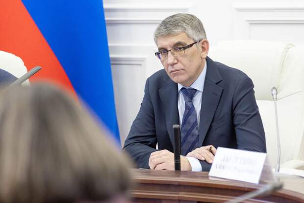 Миляев – участникам чемпионата "Профессионалы": Желаю быть упорными и упрямыми в достижении целей