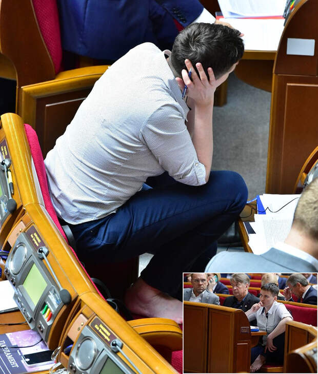 Савченко на заседании Рады разулась и залезла в кресло