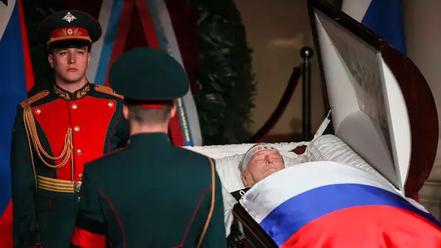 ВЦИОМ: уровень доверия к Жириновскому перед его смертью вырос до 49,1%