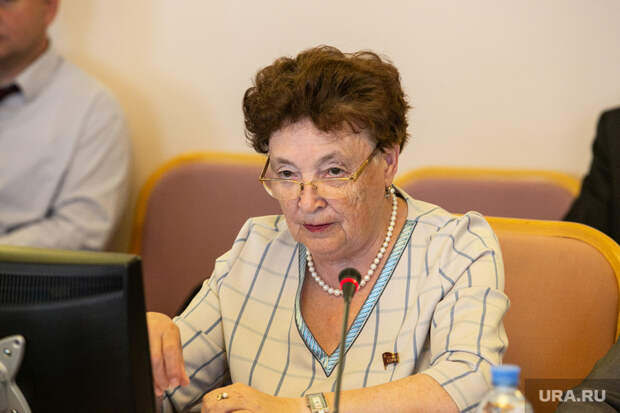 Тюменские коммунисты решили не спать все выборы. Они будут сидеть около закрытых на ночь участков