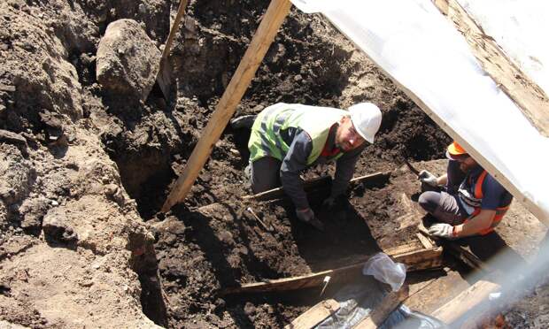 Кадр с места раскопок. Фото Романа Филковского