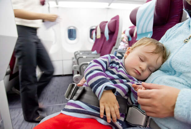 Как летать с ребенком: правила комфортного путешествия