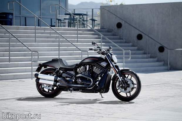 10-летний юбилей мотоциклов Harley-Davidson V-Rod