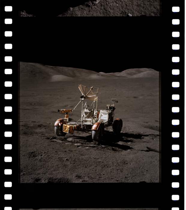 Оригинал: http://tothemoon.ser.asu.edu/data_a70/AS17/extra/AS17-146-22367.small.png