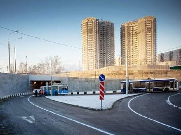 Москва обвинила федеральные власти в медленном дорожном строительстве Москва обвинила федеральные власти в медленном дорожном строительстве