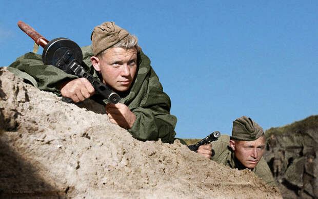 53. Советские солдаты неподалеку от Севастополя, Крым, 1941 год время, россия, фотография, цвет