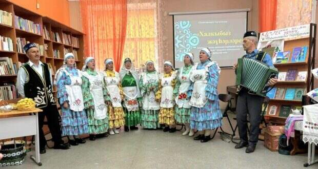 Лениногорск шәһәрендә «Халкыбыз җәүһәрләре» дип исемләнгән фольклор кичә узды