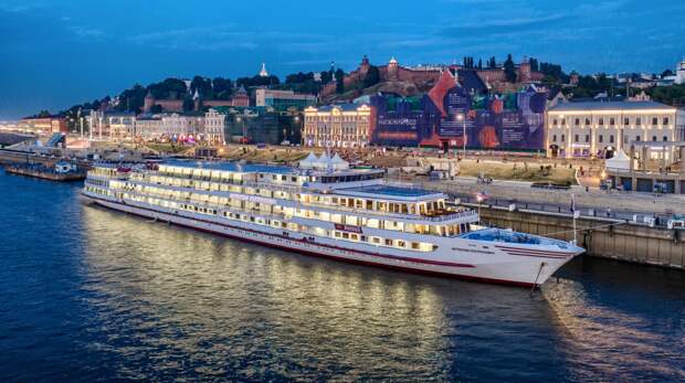 Круиз «Своё. Родное. Полезное» с нутрициологом Анной Макаровой от компании «ВодоходЪ»