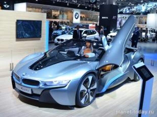 BMW подняла цены в России на 10% из-за ослабления рубля BMW подняла цены в России на 10% из-за ослабления рубля