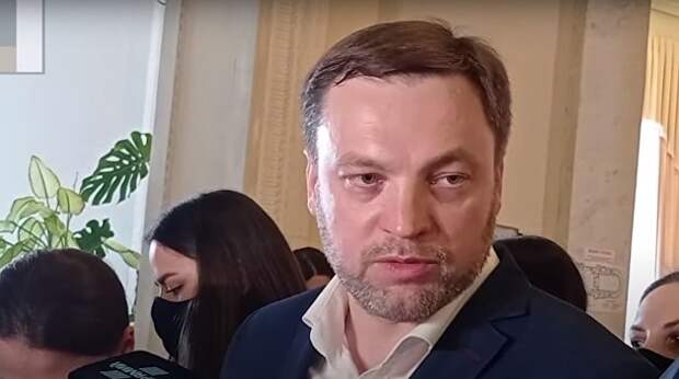 Тень Авакова или Зеленского? Кто возглавит МВД Украины и боевиков «Азова»