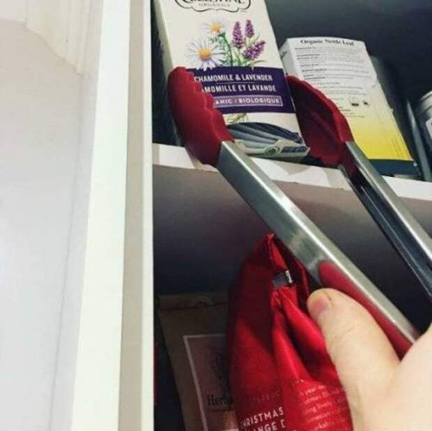 Ежедневные проблемы невысоких людей в 13 прикольных картинках