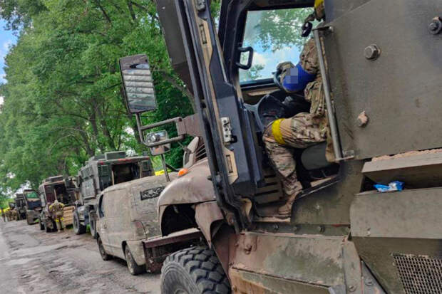 Глава Польши Навроцкий подписал указ об амнистии воюющих в ВСУ наемников-поляков