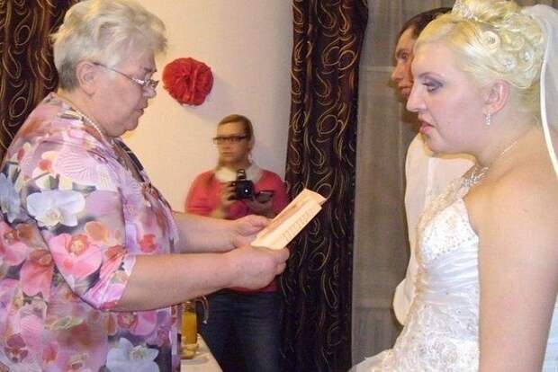 Неудивительно, что сегодня все чаще дело до свадьбы так и не доходит Неудивительно, что сегодня все чаще дело до свадьбы так и не доходит