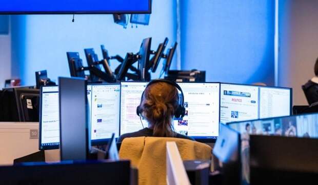 Собянин поздравил журналистов с Днем российской печати