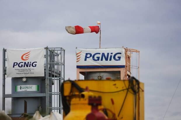 Польша потребовала от России снизить цену на газ