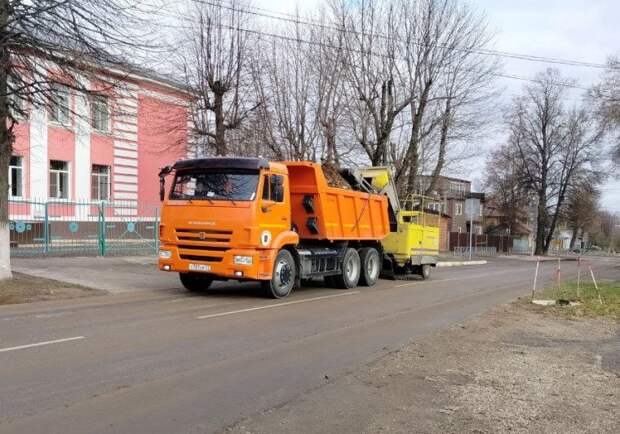 За выходные с улиц Тулы вывезли 117 кубометров смета