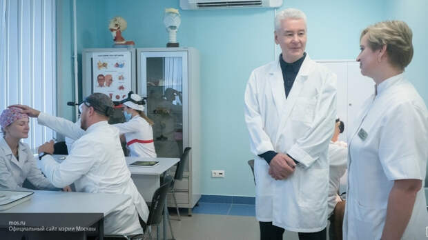 Собянин: Москва первой опробует новые стандарты лечения онкологии