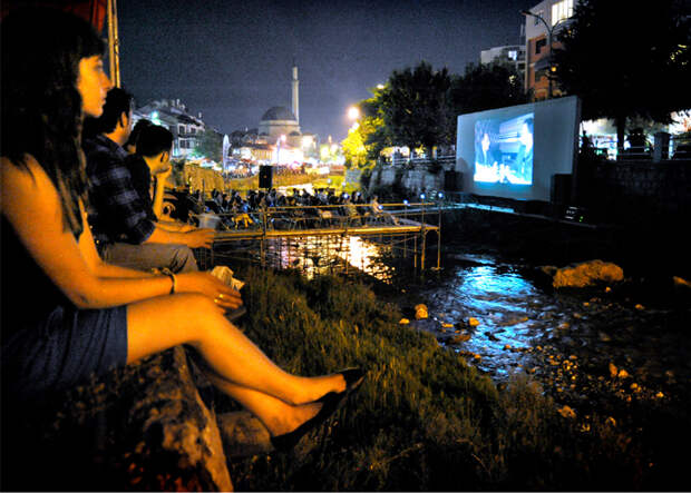 Riverbad Cinema For Dokufest In Prizren