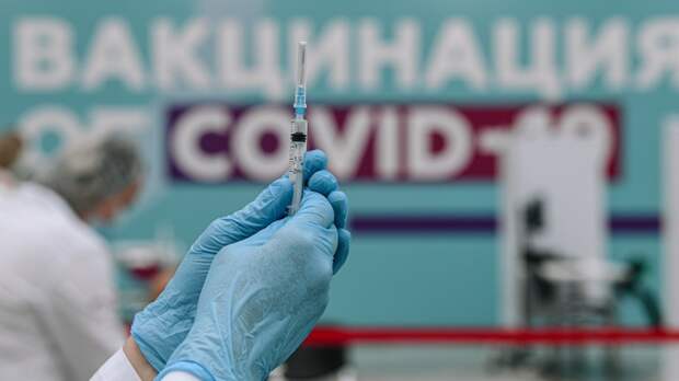 Пронько: Обязательной вакцинации в России подыграл суд. Дальше уголовные дела?