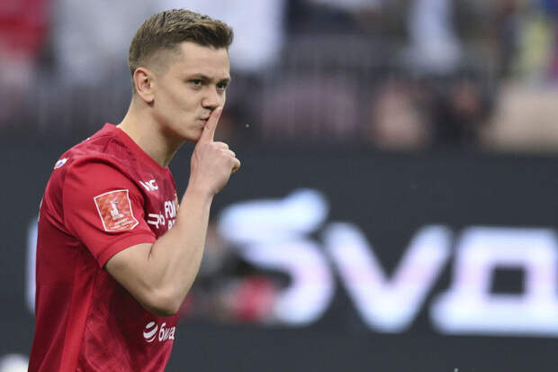 Глушенков, Круговой и Обляков пропустили тренировку сборной России перед матчем