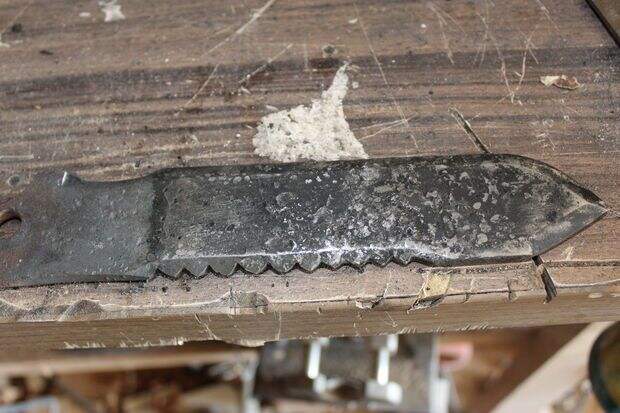 Самодельный нож выживальщика простыми инструментами