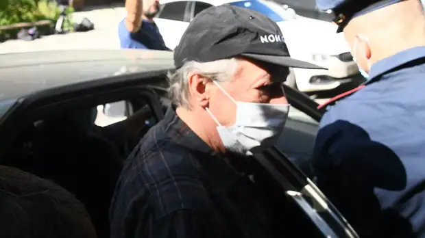 Врачи подтвердили у Ефремова инсульт