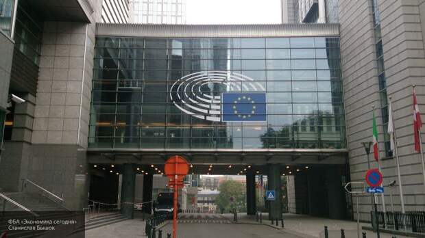 Экономист Хенрик Мюллер: еврозоне и всему Евросоюзу угрожает развал Экономист Хенрик Мюллер: еврозоне и всему Евросоюзу угрожает развал