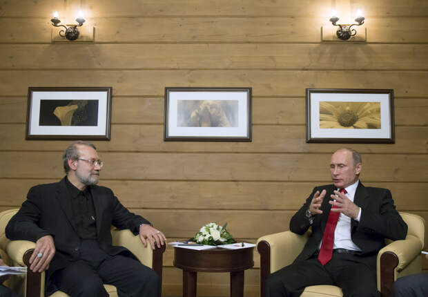 Путин встретился с секретарем Высшего совета нацбезопасности Ирана