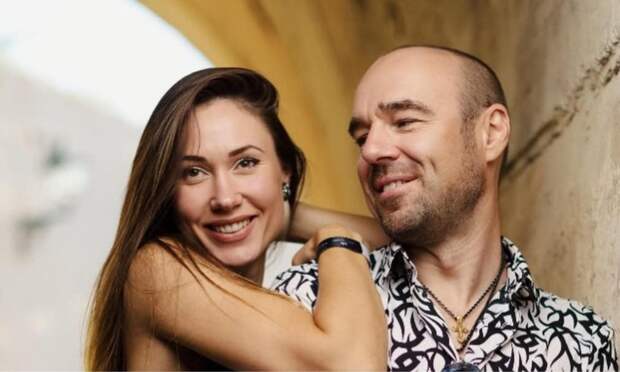 Елена Товстик эмоционально обратилась к дочери Анне, которая живет с отцом: «Мы по-прежнему ждем тебя»