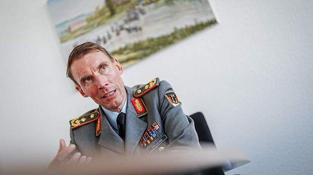 Генерал ФРГ назвал сроки получения Украиной новых дальнобойных систем