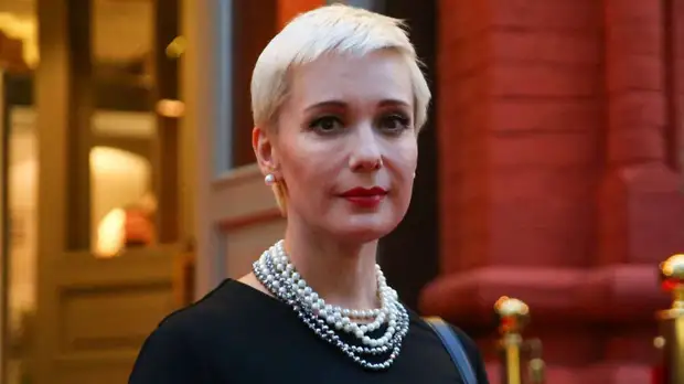 Эмигрировавшая в Латвию Чулпан Хаматова будет зарабатывать на жизнь с помощью россиян