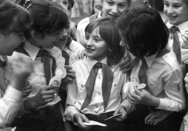 Самая популярная советская школьница 1980-х гг. | Фото: rg.ru
